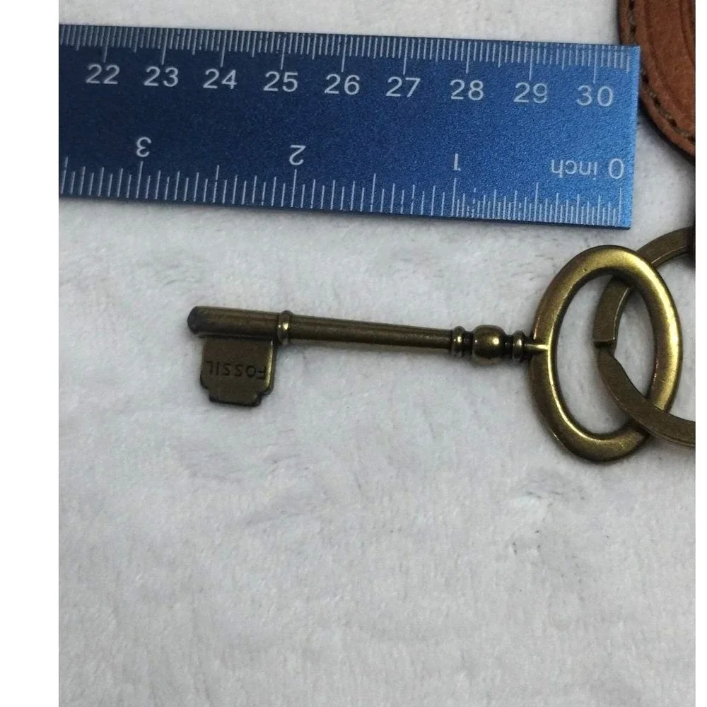 Fossil Brown Leather Oval‎ Logo Fob Brass Skeleton Key Bag Charm Keychain